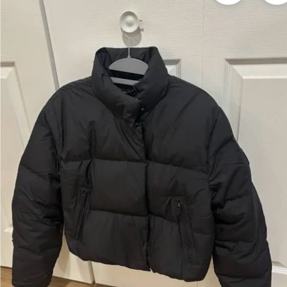 Athleta Charcoal Puffer Jacket